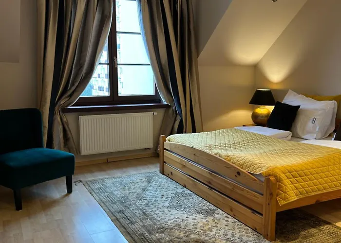 Apartament Na Deptaku W Lecznej