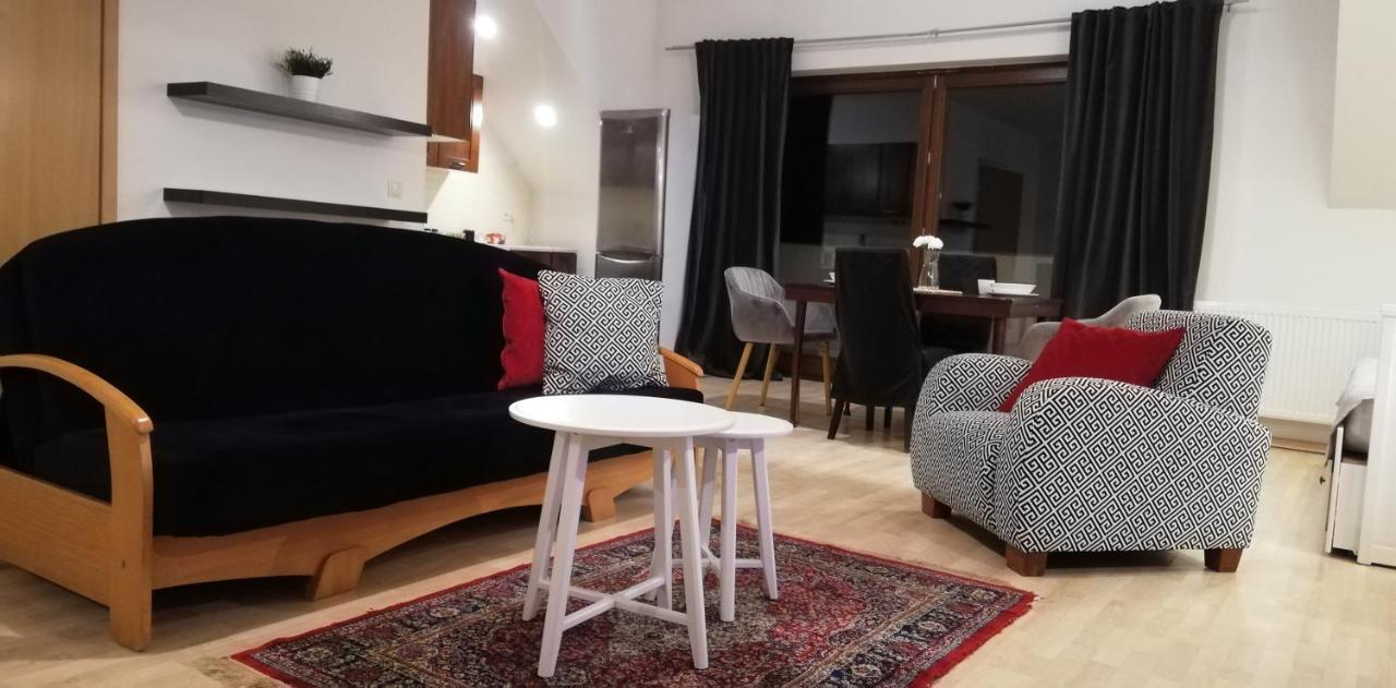 Na Deptaku W Lecznej *