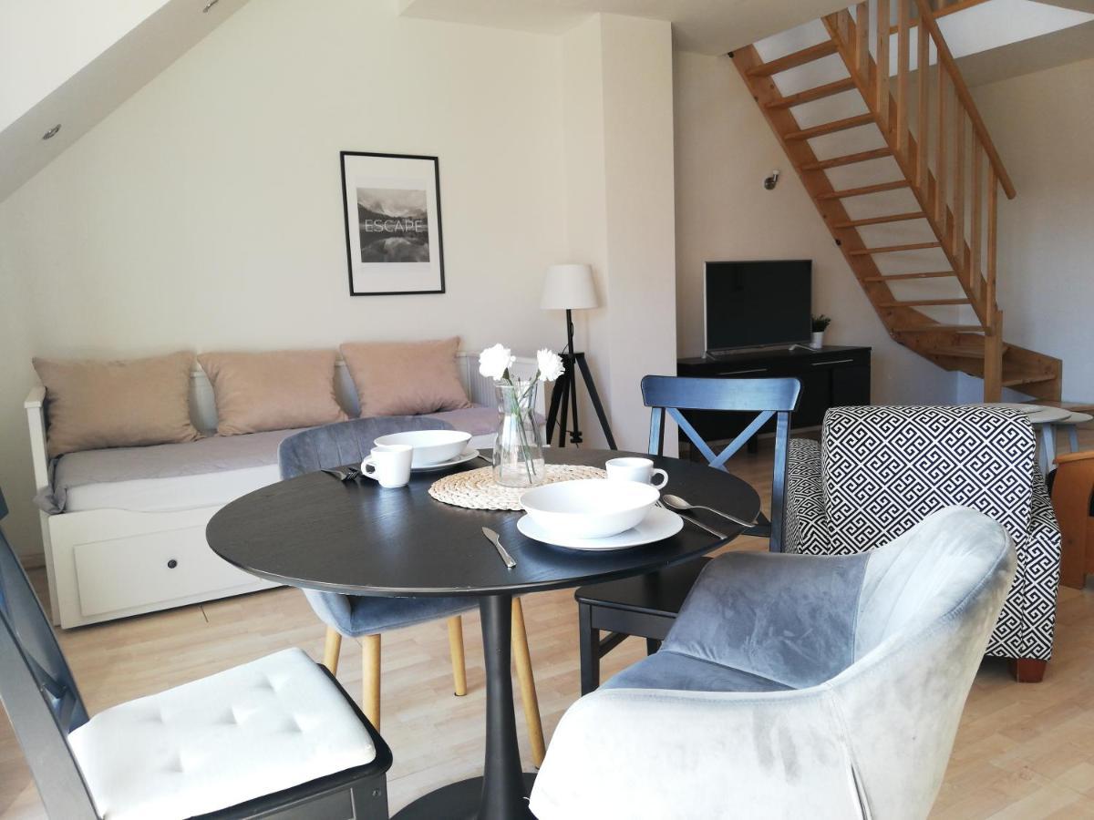 Apartment Na Deptaku W Lecznej Leczna