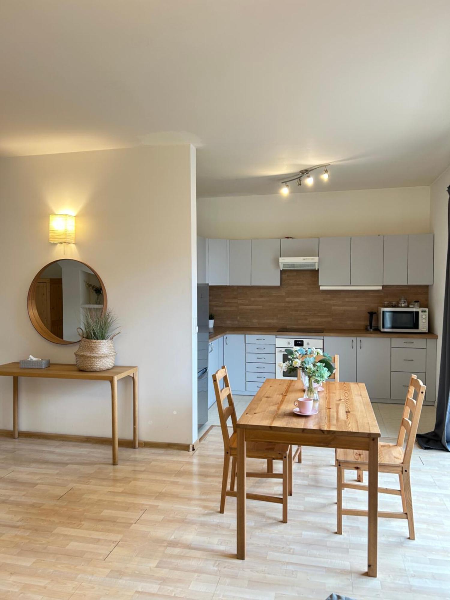 Apartment Na Deptaku W Lecznej