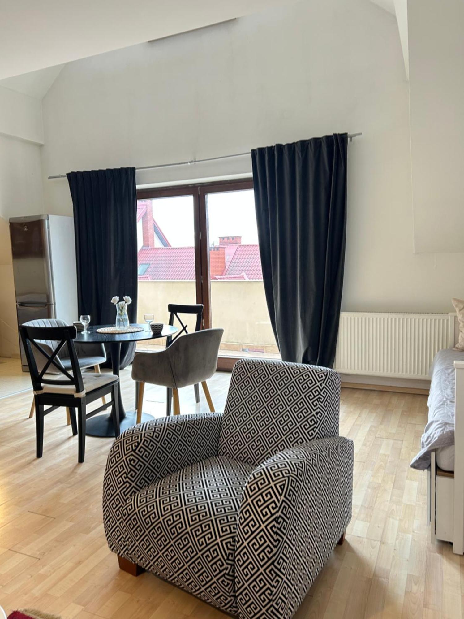 Na Deptaku W Lecznej Apartment Leczna