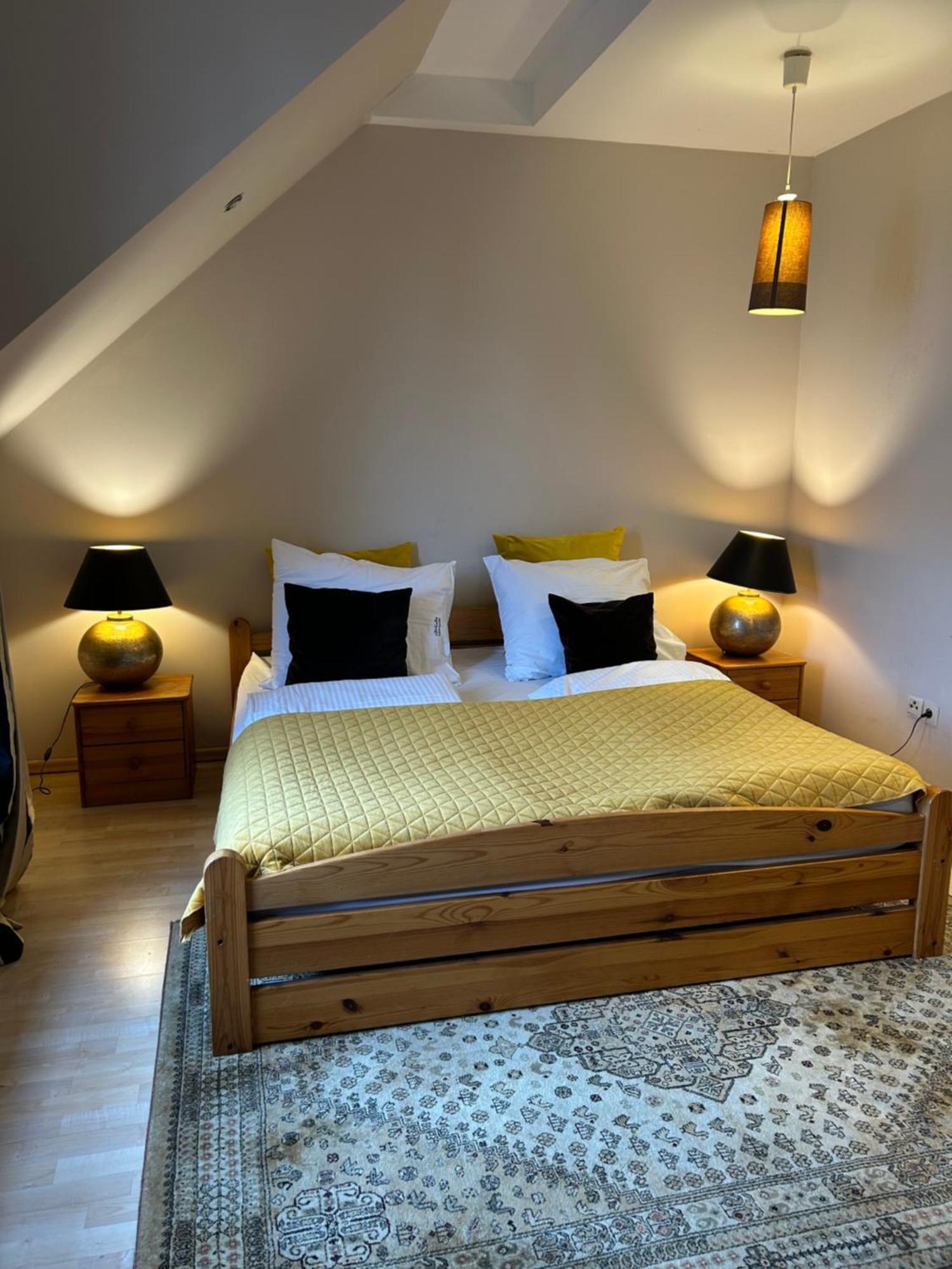 Apartment Na Deptaku W Lecznej Leczna